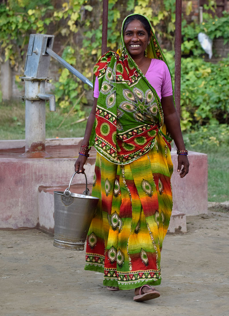 Water for People en una comunidad rural.